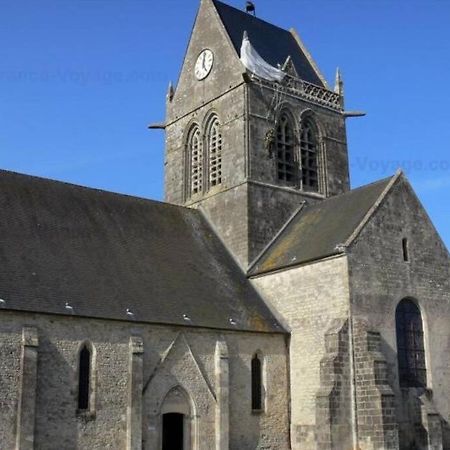 Gite En Cotentin Villa Etienville Kültér fotó
